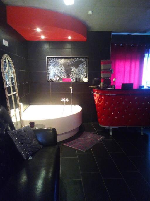 Vip Design Apartment M. Dachterrasse دريسدن المظهر الخارجي الصورة