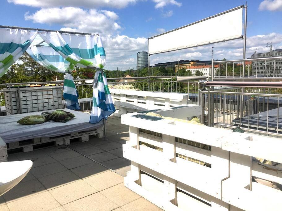 Vip Design Apartment M. Dachterrasse دريسدن المظهر الخارجي الصورة